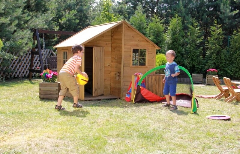 Drewniany domek ogrodowy dla dzieci - Michałek